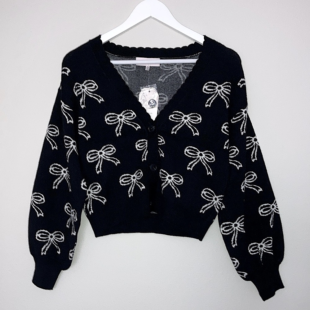 WILLOW & WIND Black Bow Balloon Sleeve V-Neck Cropped Sweater SMALL (no tags)
